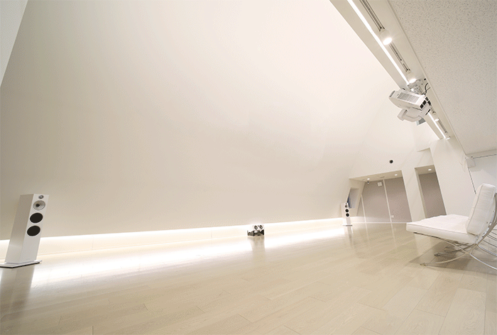 新館　5F　ホームシアター